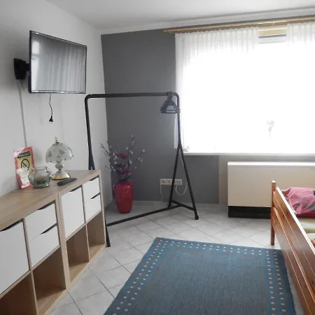 Ebeling Under Rainbow شقة