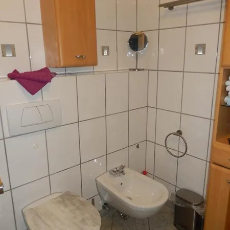 Ebeling Under Rainbow Dassel